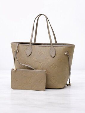 Authentic Louis Vuitton Neverfull MM Empreinte Leather Tote w/ Pouch
